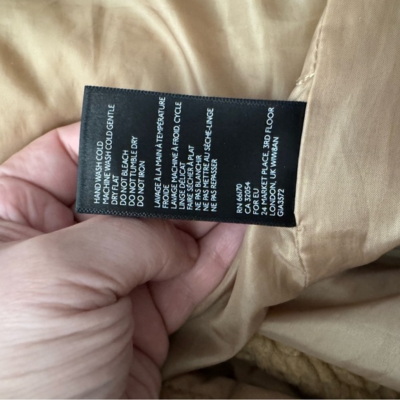 I.AM.GIA Sherpa Coat Oversized Teddy Jacket Size M Blogger Fav Tiktok Viral - Picture 15 of 16